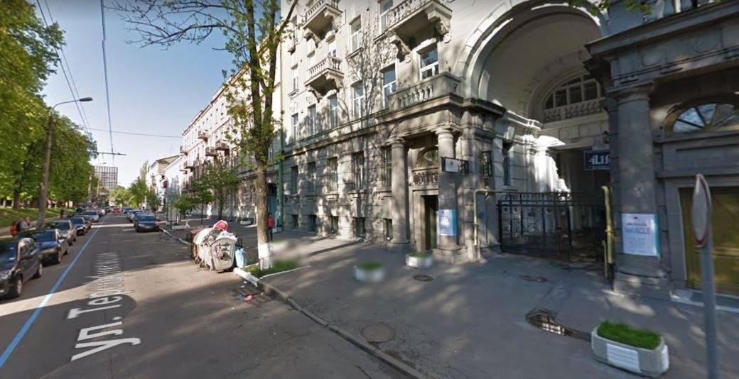 Amazing Tara'S Shevchenko Square Apartment Kyiv Exterior photo